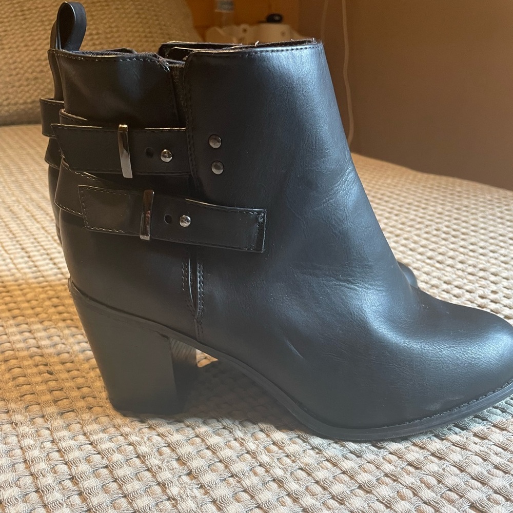 Women’s boots